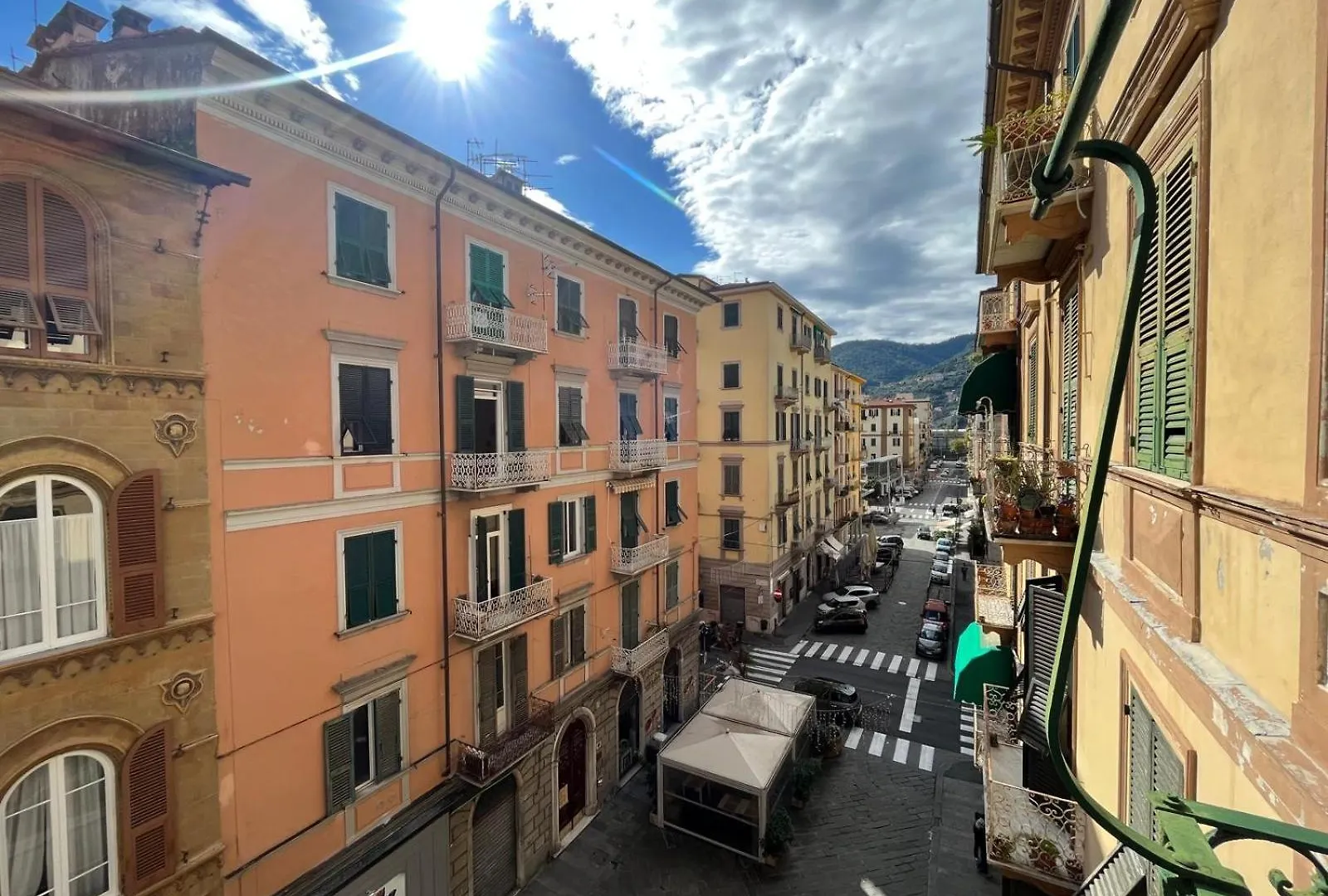 Centrale Ampio Appartamento 5 Minuti Stazione Cinque Terre La Spezia Apartment