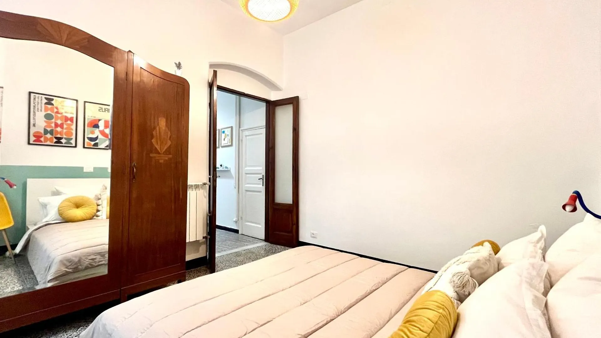 Centrale Ampio Appartamento 5 Minuti Stazione Cinque Terre La Spezia Apartment