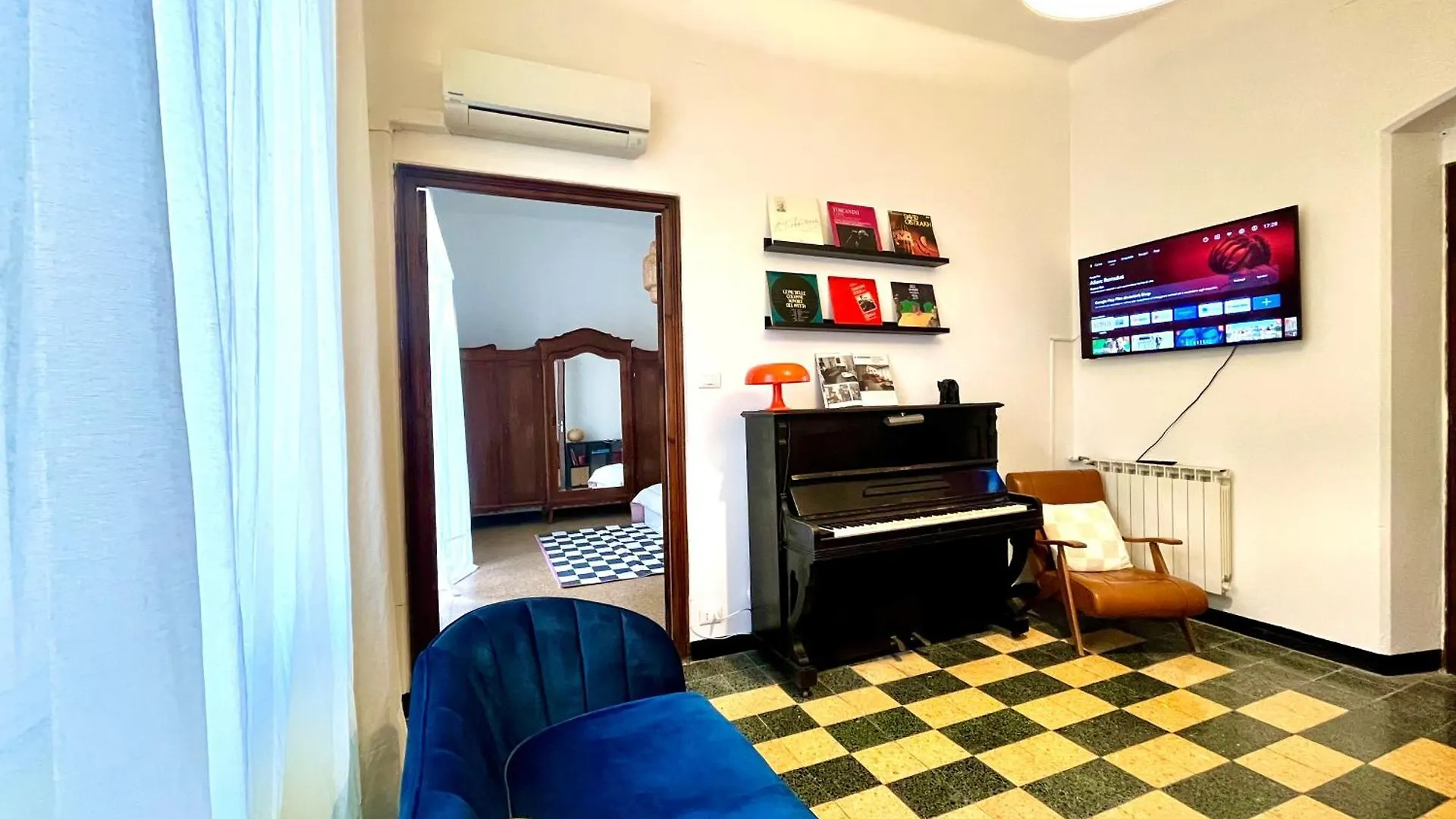 Centrale Ampio Appartamento 5 Minuti Stazione Cinque Terre La Spezia Apartment