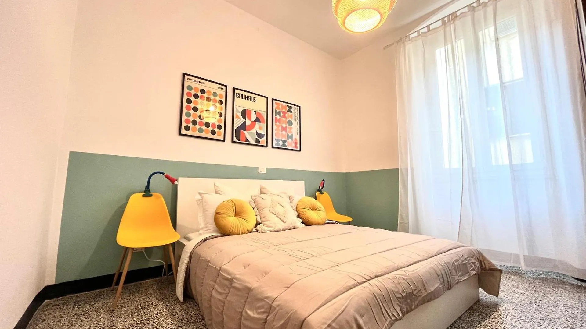 Apartment Centrale Ampio Appartamento 5 Minuti Stazione Cinque Terre La Spezia